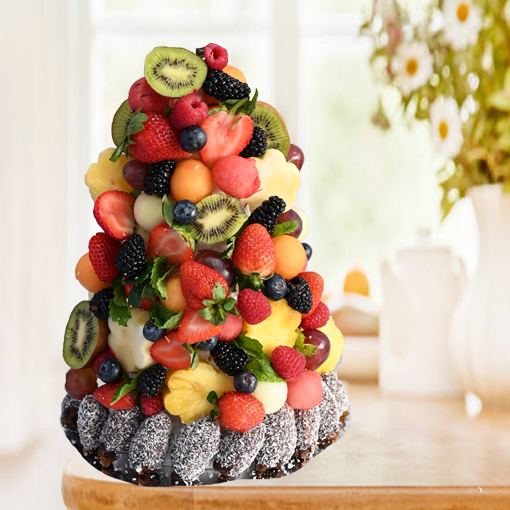 Spectacular Fruit Towers & Compositions for Events